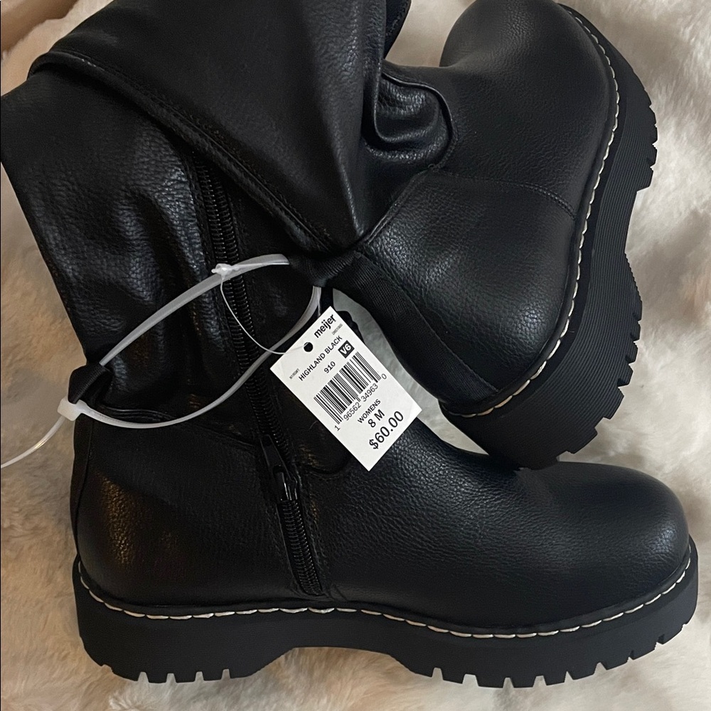 Zara Black Women's Winter Boots - Picture 2 of 2